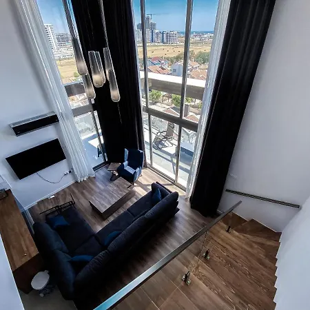 2 Bedrooms Penthouse In Iskele Daire Agios Georgios (Famagusta)