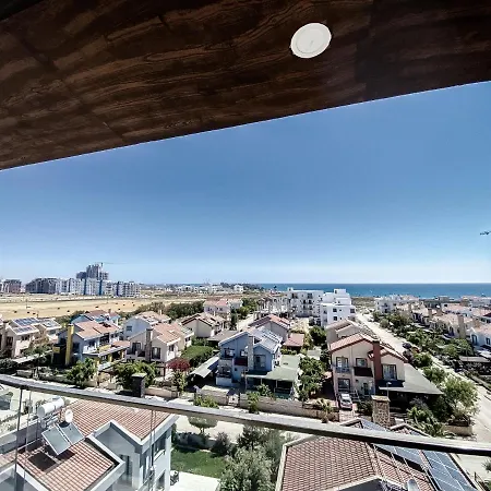 Daire 2 Bedrooms Penthouse In Iskele Agios Georgios (Famagusta)