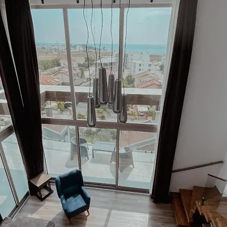 2 Bedrooms Penthouse In Iskele Apartment
